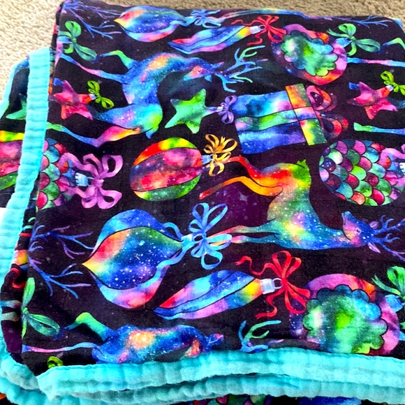 Other - Ollee and belle OPT Towel Aurora print